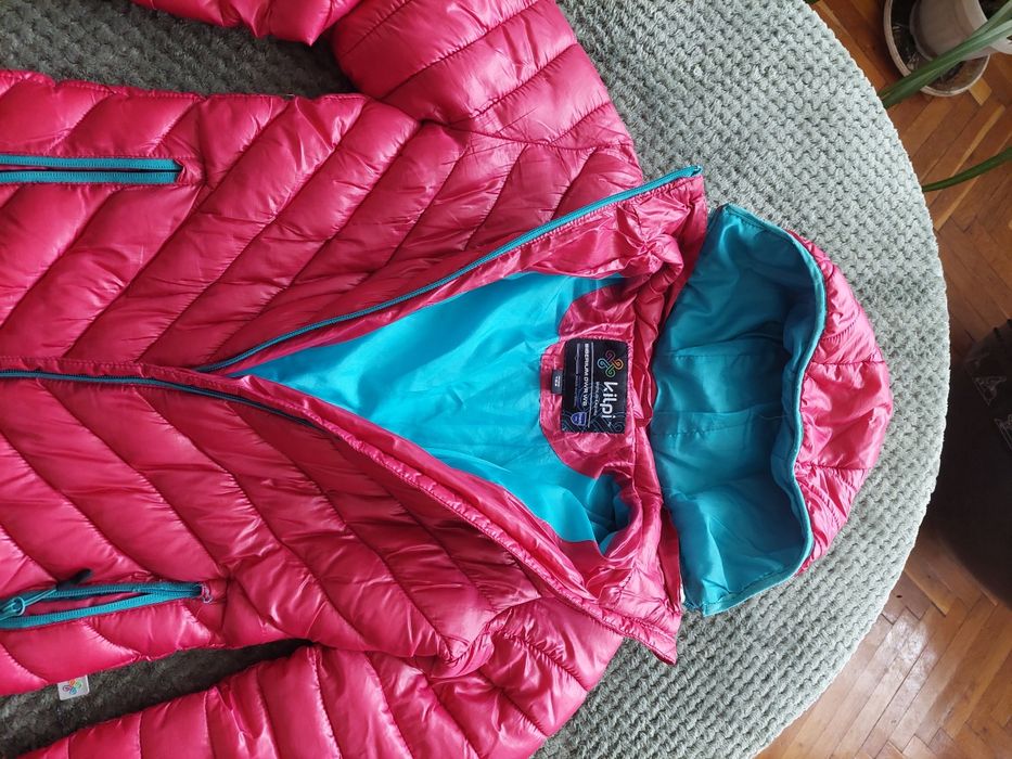 Якета за момиче.