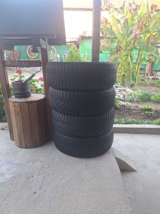 Продавам Зимни гуми