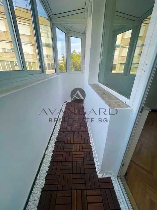 Продава се Тристаен апартамент в Пловдив, Кючук Париж - 51 кв.м за 2451 €/кв.м - Снимка #11