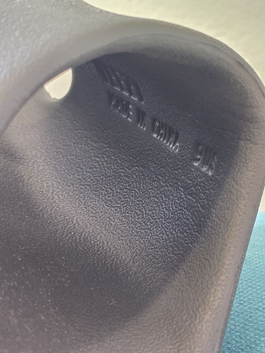Yeezy Slide Onyx
