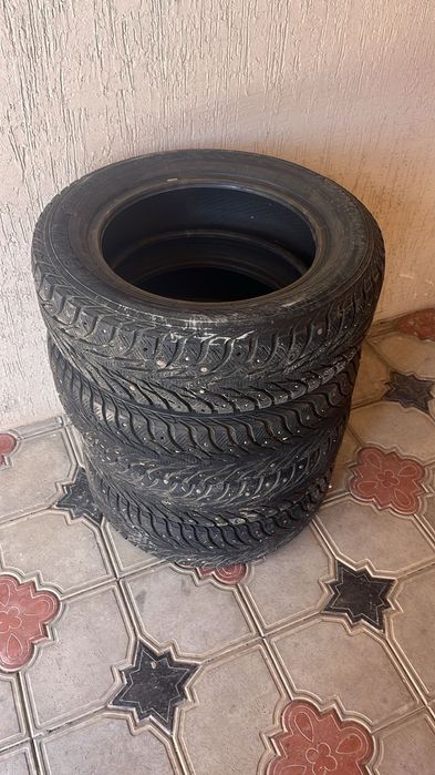 185/65 R15. YOKOHAMA. 4шт.