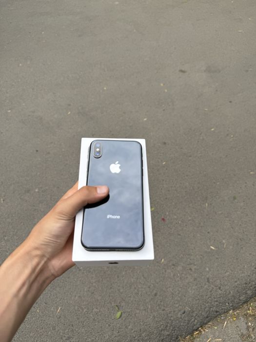 Iphone x sotiladi 64 GB