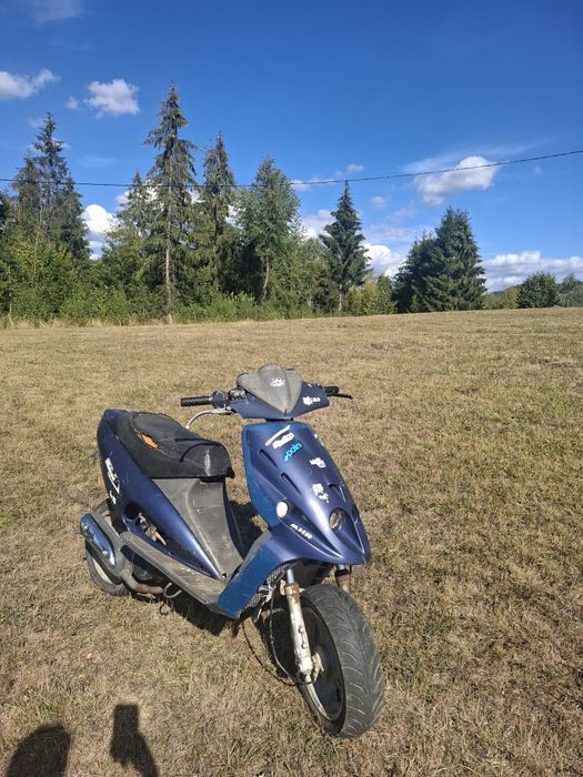 Vând scuter Malaguti f12 2t 80cc