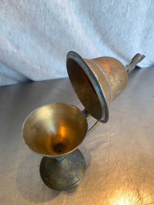 Стара домашна кандилница