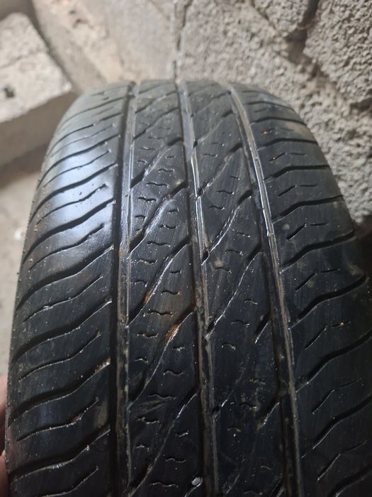 185/65/14 летни балон с дисками