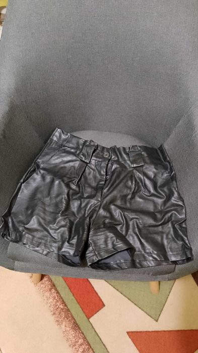 Дамски дънки и долнища