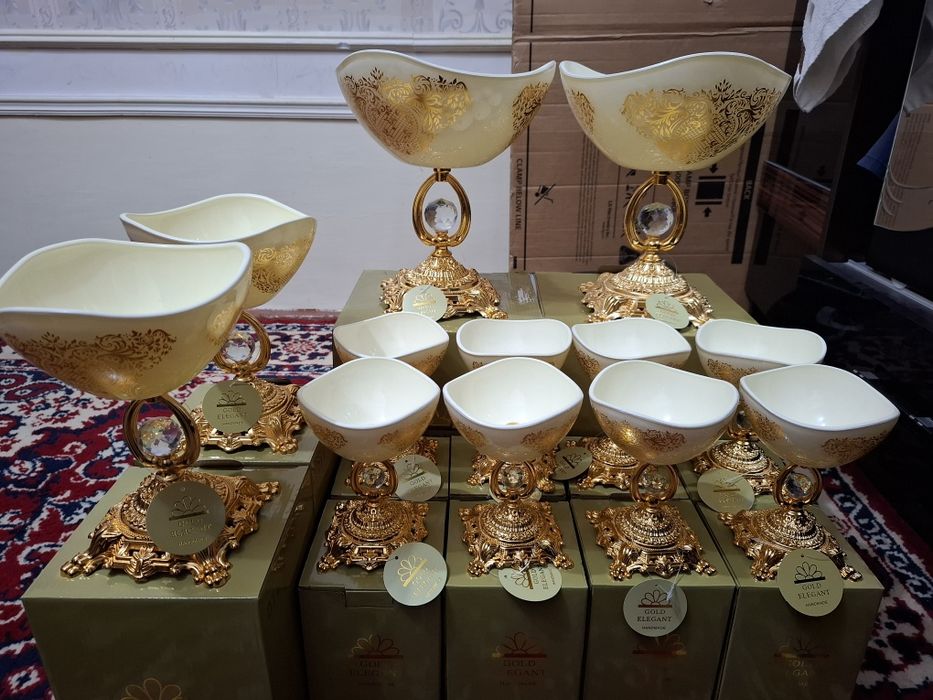 GOLD ELEGANT  мева, конфет ва чак чук набори