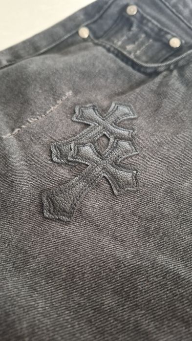 Blugi Scurti Chrome Hearts Negrii cu Cruci Negre, Marimea 36