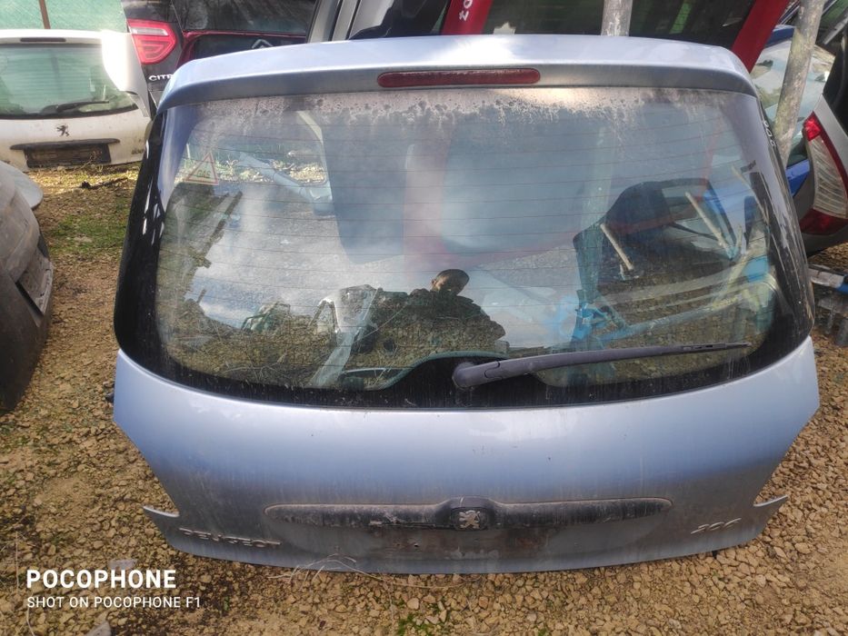 Врата багажник Peugeot 206 / Пежо 206 2001/08г