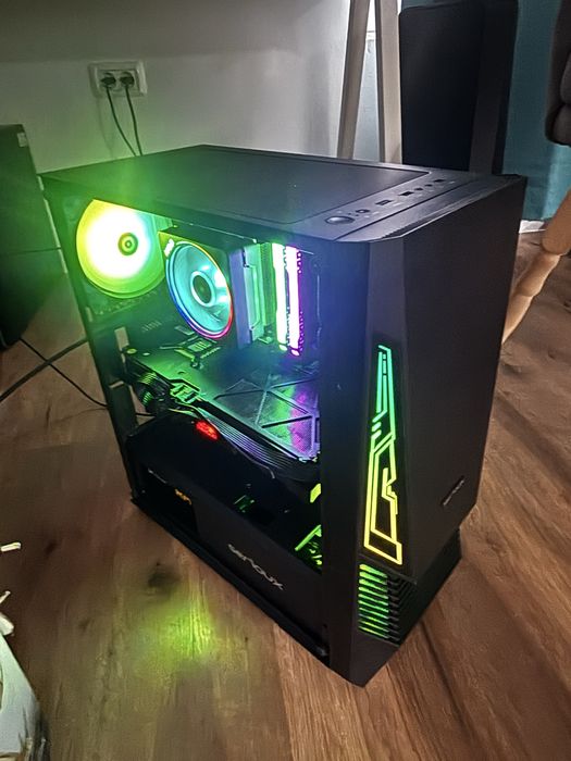 Calculator/ PC Gaming• Ryzen 5• Placa video 8Gb• 16gb ram RGB 3200 Mhz•