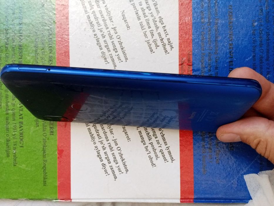 Redmi7 holati yaxshi karobka dakumentlari bor