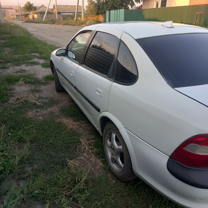Опель вектра продам
