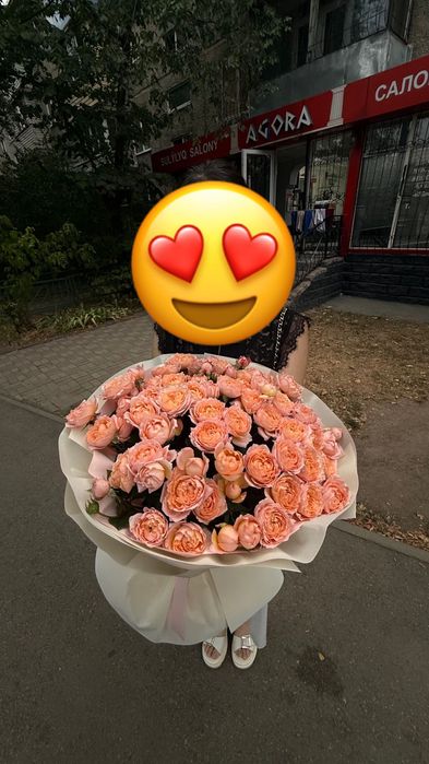 Букет цветы джулиетта кустовые