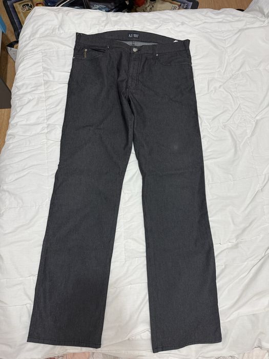 Мъжки дънки на Armani Jeans