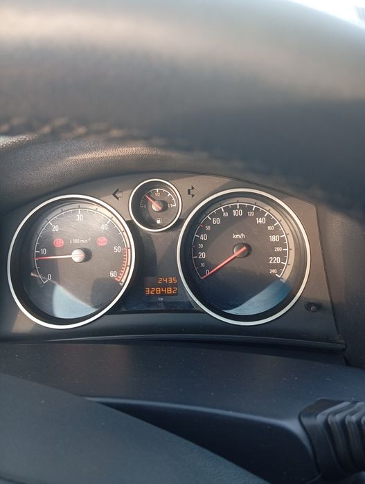 Vând Opel Astra H 1.7