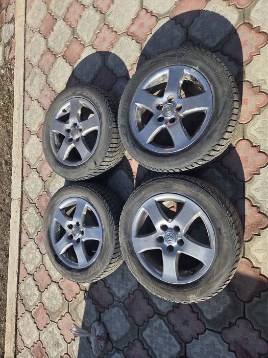 Диски с шинами продам