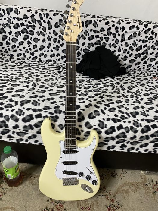 элеткро гитара Aria ssg 3