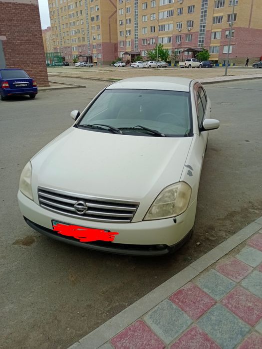 Nissan Teana 2004