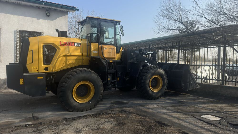 фронтальный погрузчик 3.5 куб