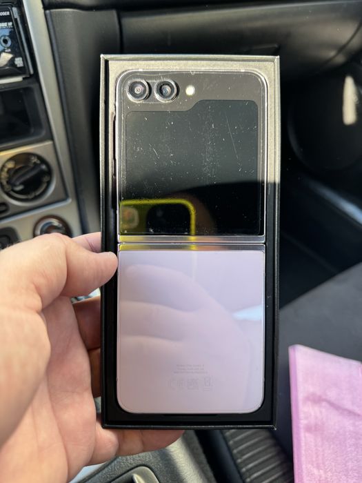 Samsung galaxy z flip5 512gb