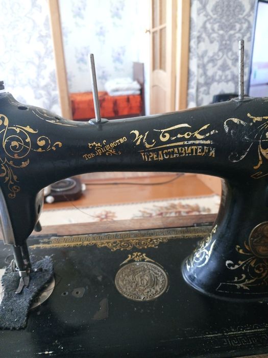 Швейная машинка антиквариат