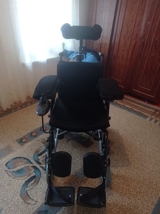 Инвалидный электрический коляска