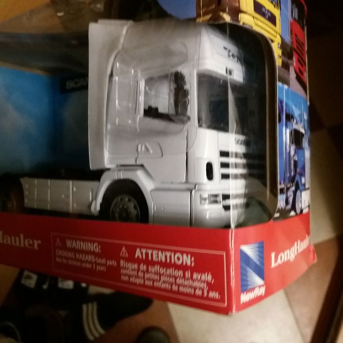 Коли Камиони  1.32 мащаб