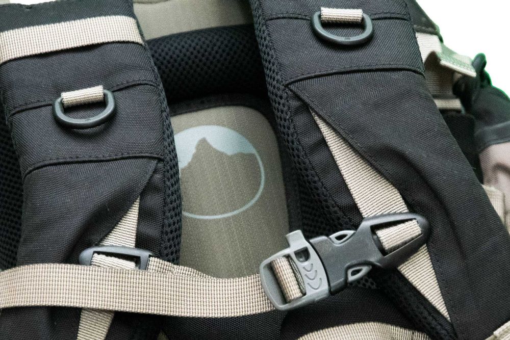 Rucsac foto Lowepro Pro Trekker 300 AW – DSLR, obiective mari, husa AW