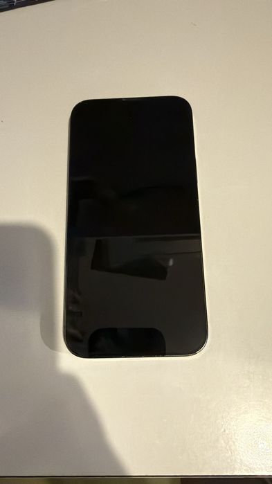 IPhone 13 pro max, folie de protectie fata/spate ,stare foarte bună,128 GB,sănătatea bateriei este de 100%