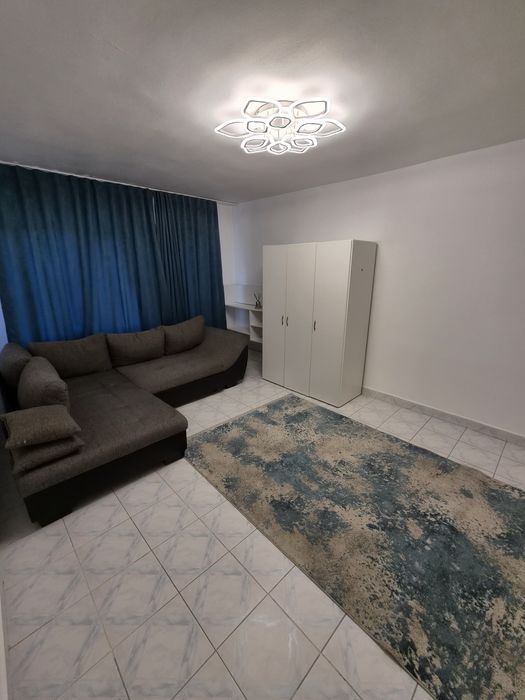 Apartament cu doua camere de inchiriat