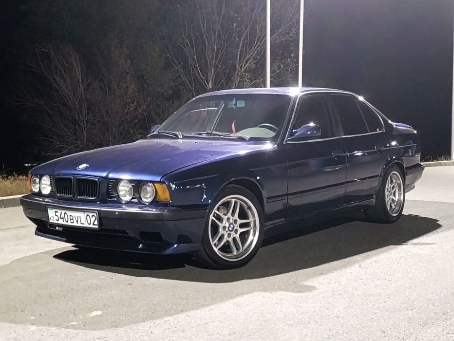 Продам  BMW  E34