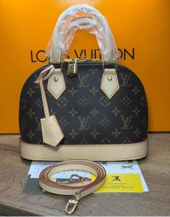 Geanta damă LV Alma mini logo metalic auriu,lacatel metalic atasat, saculet, etichetă