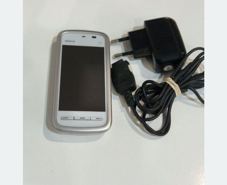 Telefon Nokia perfect funcțional