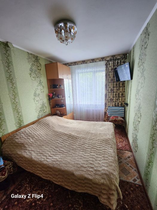 Продам 2 комнатную квартиру