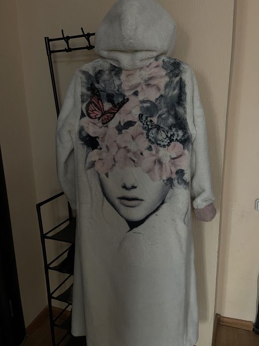 Шубка, эко мех с капюшоном