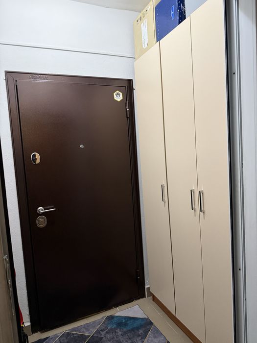 Продам шкаф срочно