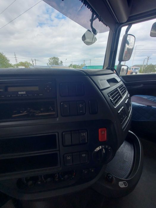 Camion DAF XF 105.460