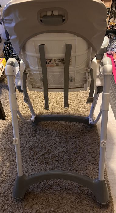 Стол за хранене