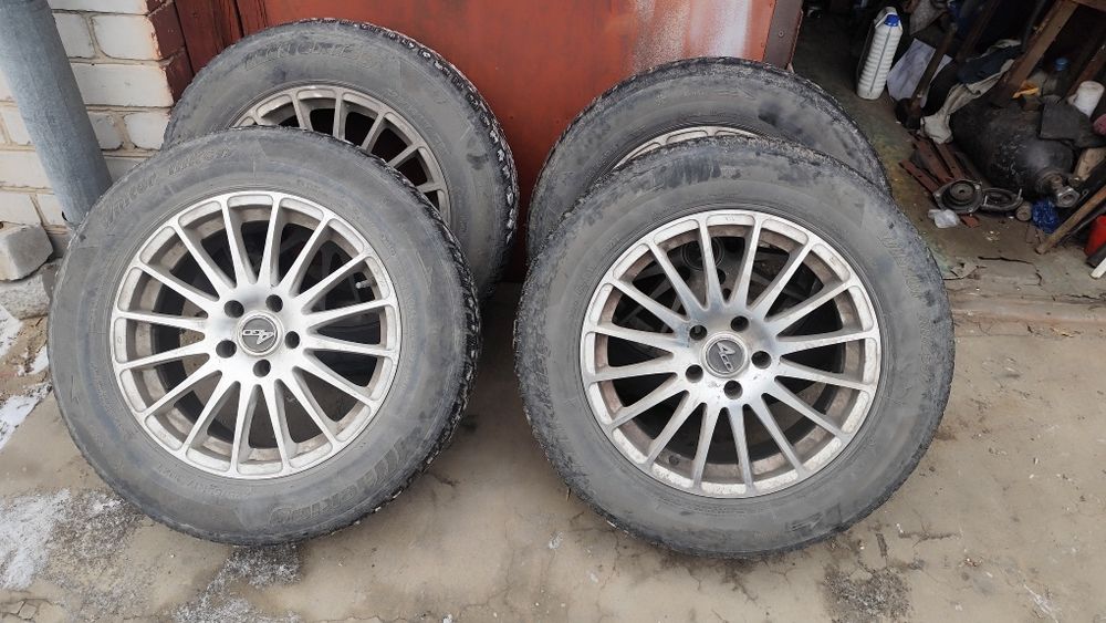Продам Диски с шинами