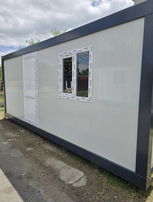 Vând containere diferite dimensiuni