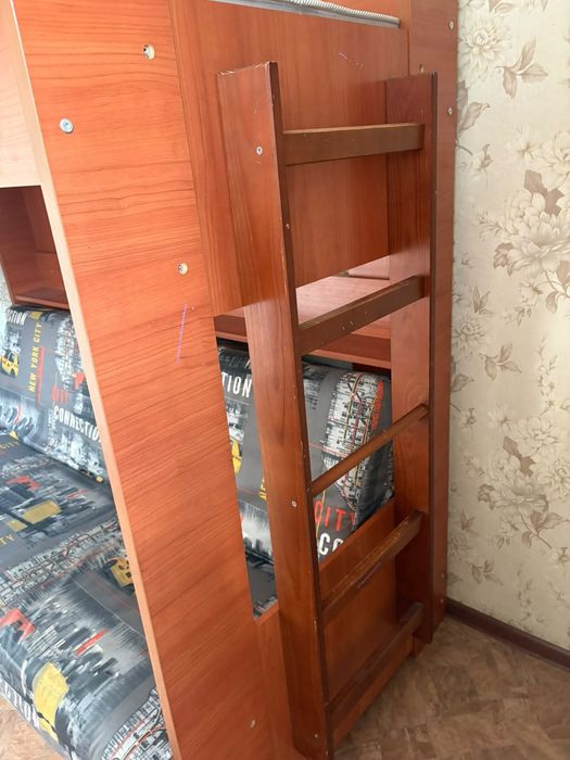 Диван-кровать двухэтажная