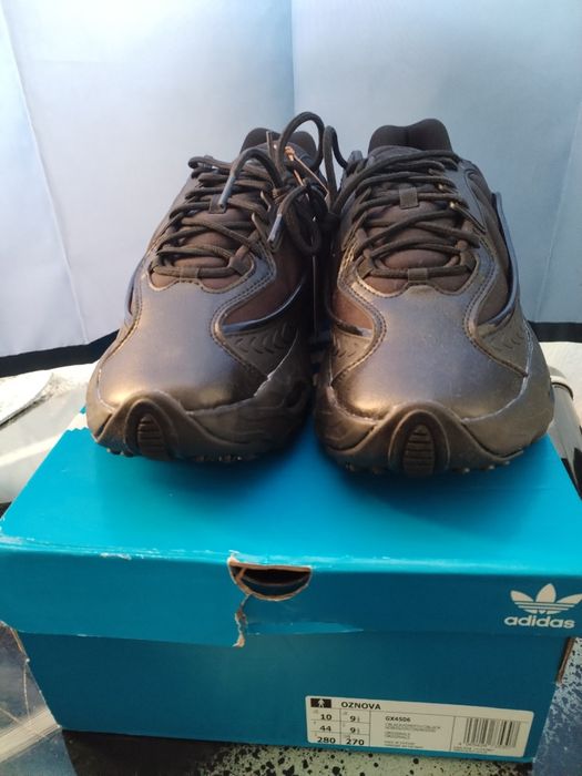 Adidas Oznova 44номер 28см.