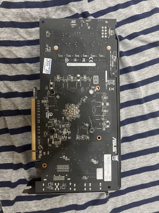 Radeon RX580 [8ГБ] Asus