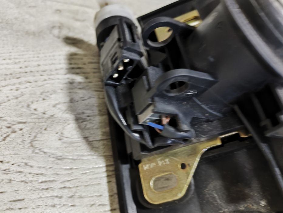 Замок багажника Мерседес 124 / 202 /190