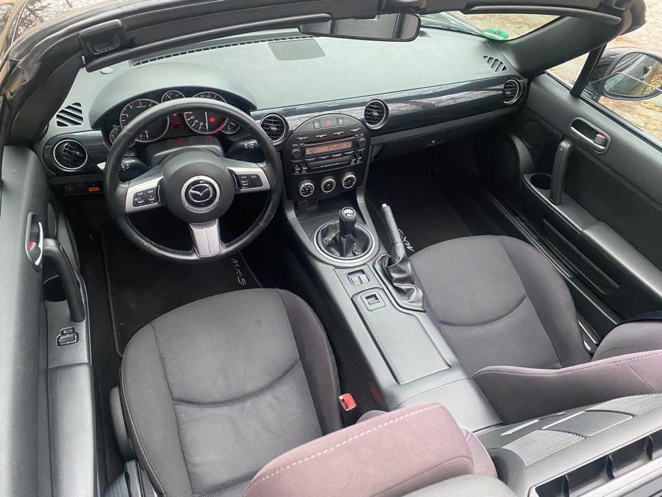 Mazda Mx-5 model NC facelift 1.8 hardtop electric 2011
