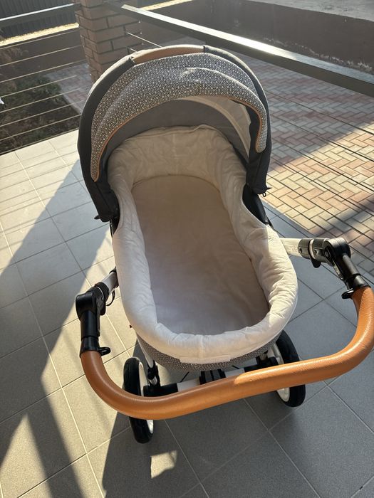 Универсальная коляска 2 в 1