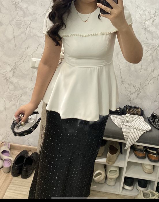 Продам красивую со стразами и баску