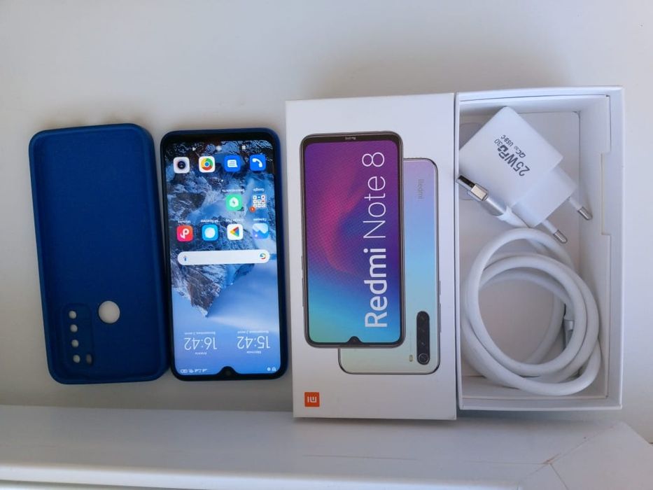 Продам телефон Редми нот 8 б/у отличном состояни