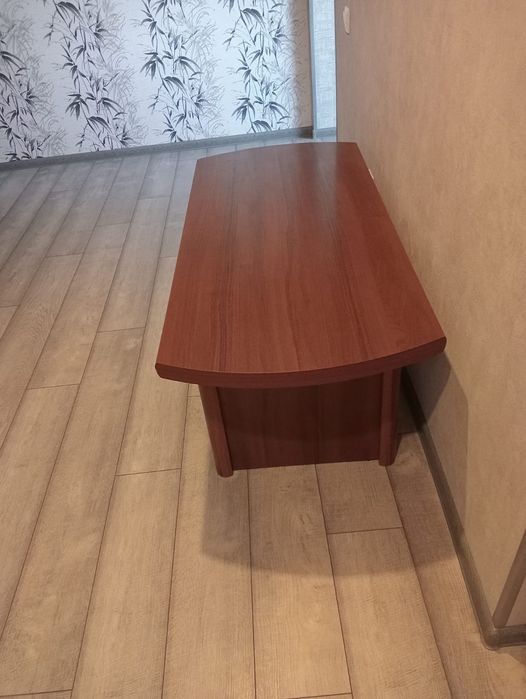 Продаю журнальный стол