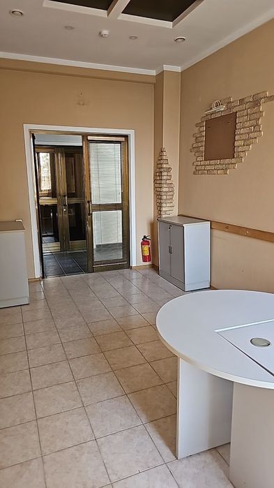 Срочно сдаются нежилые помещения